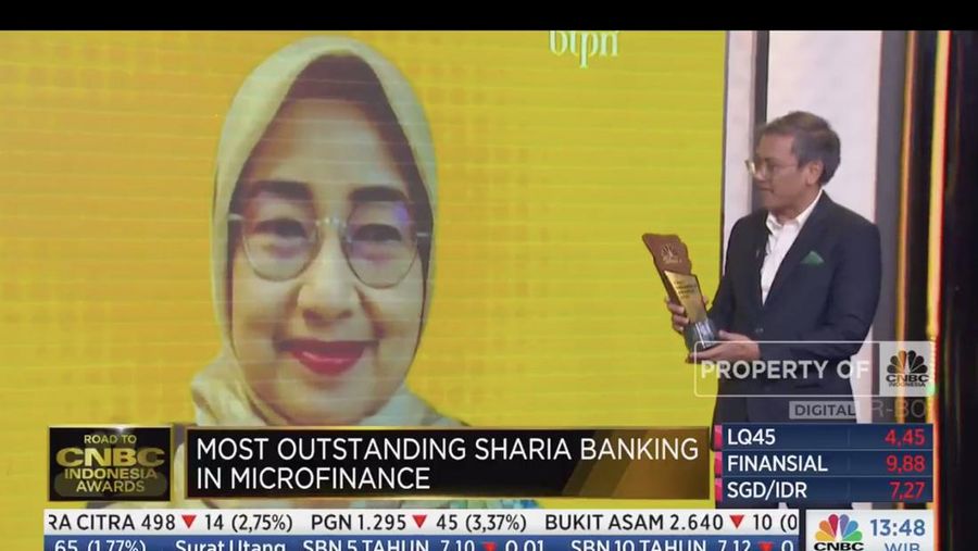 Dirut PT Bank BTPN Syariah TBK, Dewi Nuzulianti dalam acara Road To CNBC Indonesia Award 2023