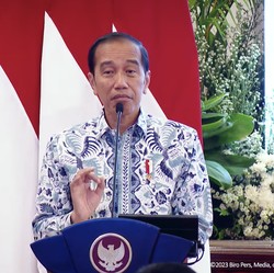 Jokowi Pangkas Penarikan Utang RI Akhir 2023
