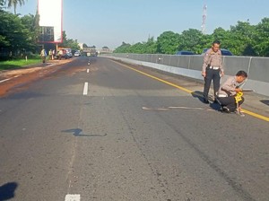 Pikap Tabrak Belakang Truk di Tol Tebing Tinggi-Belmera, 1 Tewas