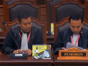 Sidang Gugatan UU Pemilu, Pemohon Ajukan Mosi Tidak Percaya ke Ketua MK