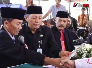 Pernikahan Viral Bikin Ngakak, Wali Sebut Mas Kawin Seperangkat Alat Sekolah