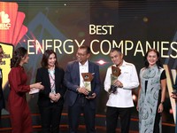Sederet Perusahaan Energi Raih Penghargaan վ