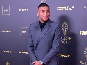 Mbappe: Messi Memang Pantas Dapat Ballon dOr