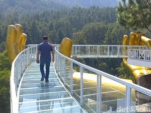 Jembatan Kaca The Geong Punya Kembaran di Tegal, Kini Ikut Ditutup