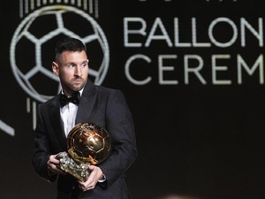 Lionel Messi Pantas Menangi Ballon dOr Musim ini
