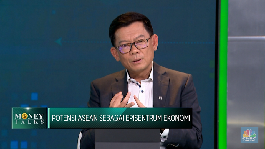 Direktur Wholesale Banking UOB Indonesia, Harapman Kasan. (CNBC Indonesia TV)