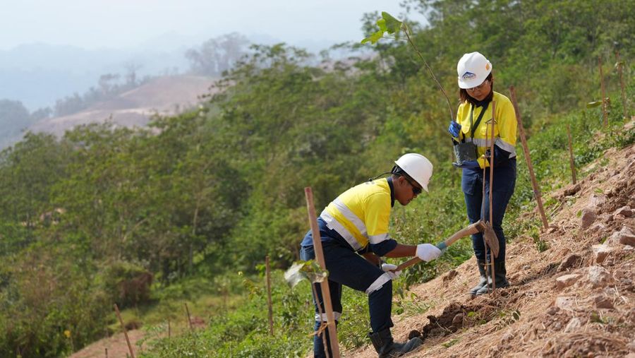 Dok Merdeka Copper Gold Tbk (MDKA)
