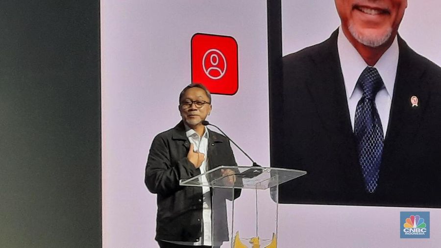 Menteri Perdagangan Zulkifli Hasan dalam WhatsApp Business Summit Indonesia (CNBC Indonesia/Novina)