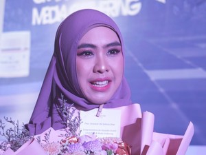 Oki Setiana Dewi Merasa Bersalah Tak Bisa Banyak Bantu Palestina