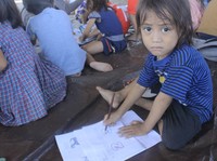 Hiruk Pikuk Pasar Jadi Saksi Anak-anak Belajar Raih Mimpi
