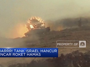 Video: Detik-detik Tank Israel Hancur Diincar Roket Hamas