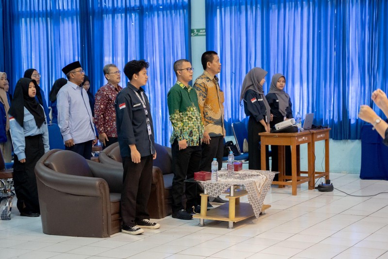 Dalam rangka perlunya memberikan literasi keuangan kepada masyarakat, Allo Bank dan InvestasiKu mendatangi kampus Universitas Muhammadiyah Sukabumi. Acara ini diadakan di Aula Kampus Universitas Muhammadiyah, Sukabumi pada hari Rabu, 01 November 2023 yang dihadiri oleh lebih dari 100 orang mahasiswa. (Dok. InvestasiKu)