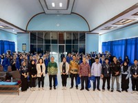 InvestasiKu & Allo Bank Berikan Literasi Keuangan di UMS