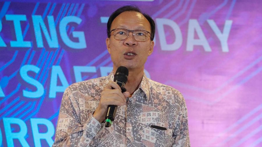 Director Enterprise Application Services Business Multipolar Technology, Jip Ivan Sutanto dalam acara CNBC Indonesia Cyber Security Forum di ALILA SCBD, Kamis (2/11/2023). (CNBC Indonesia/Faisal Rahman)