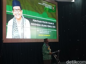 Mahfud di Unhas: Saya Tak Akan Kampanye, Urusan Saudara Pilih Siapa
