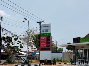 Harga BBM Nonsubsidi Turun, Pengguna Pertalite Beralih ke Pertamax