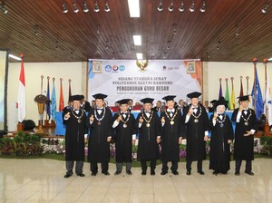 Empat Guru Besar Politeknik Negeri Bandung Dikukuhkan