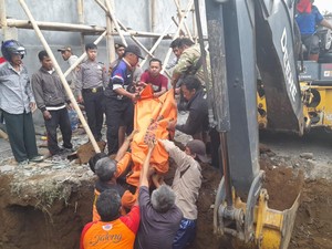 Detik-detik 3 Pekerja Tewas Tertimbun Saat Perbaiki Drainase di Wonosobo