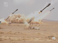 Laut Merah Membara! Houthi Menggila Tembak Kapal-AS Tunjuk Iran