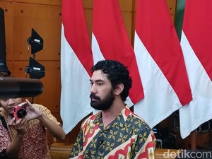 FFI 2023 Jadi Tahun Terakhir Komite Pimpinan Reza Rahadian