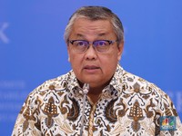 Dolar Tembus Rp15.700 Dalam 30 Menit, Ini Penjelasan BI!