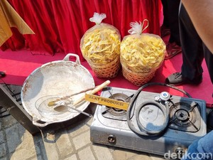 Keripik Pisang Narkoba Terungkap dari Pengiriman di Depok, 8 Orang Dibekuk