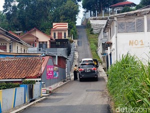 Menjajal Tanjakan Spongebob Lembang yang Kembali Viral