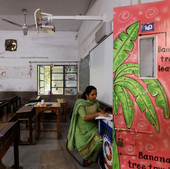Bak Pandemi, New Delhi Kembali Sekolah Daring Gegara Ini!