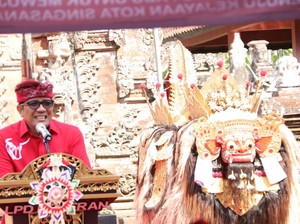 Bupati Tabanan Puji Upaya Pelestarian Adat & Budaya Lewat Festival Barong