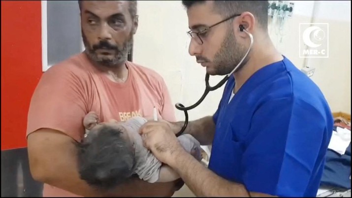 SENSITIVE MATERIAL. THIS IMAGE MAY OFFEND OR DISTURB    A doctor examines a child in a hospital, amid the ongoing conflict between Israel and Palestinian Islamist group Hamas in Beit Lahiya, Gaza in this screengrab obtained from a social media video released on November 1, 2023. Mer-C/via REUTERS  THIS IMAGE HAS BEEN SUPPLIED BY A THIRD PARTY. MANDATORY CREDIT.
