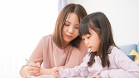 Anak Usia 4-5 Tahun Belum Siap Calistung? Paket Buku Sentra Ini Bisa Bantu Persiapannya
