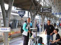 War Tiket KA Libur Natal-Tahun Baru Sudah Dibuka, Cek Ini