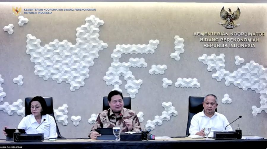 Menteri Keuangan Sri Mulyani, Menteri Koordinator Perekonomian Airlangga Hartarto dalam Konferensi Pers Pertumbuhan Ekonomi Kuartal III tahun 2023 serta Stimulus Fiskal. (Tangkapan Layar Youtube  PerekonomianRI)