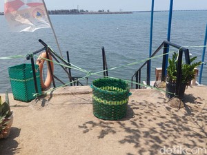 Mandi di Pantai Mayangan Probolinggo Kini Dilarang Usai 2 Bocah Tenggelam