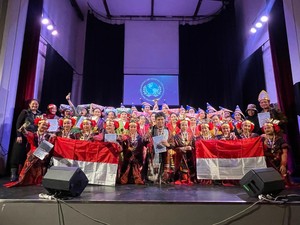 Pesta Raya Panen Padi Karya Siswa SMA Labschool Cibubur Harumkan Indonesia