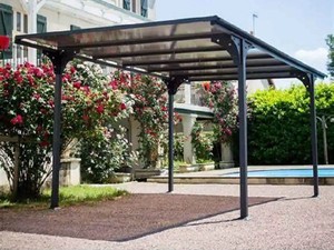 Lebih Bagus Mana, Garasi atau Carport? Ini Perbedaan dan Fungsinya