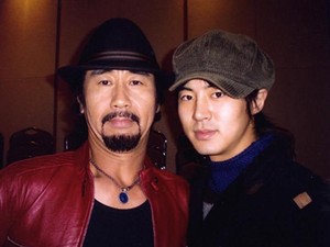 Ayah Junjin Shinhwa Meninggal Dunia