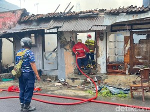 Ratapan Sri Hartini Korban Kebakaran Sudiroprajan, Uang Jutaan- Emas Ludes