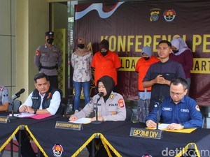Terbongkarnya Tipu-tipu Emak-emak Calo Pekerja Ilegal ke Qatar di YIA
