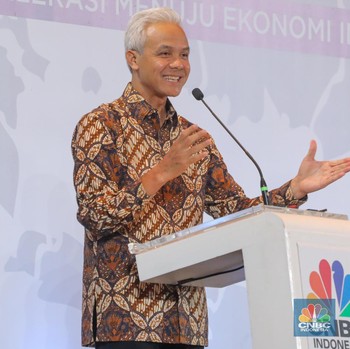 Ragam Kritik Ganjar Buat Program Jokowi, Sebut Gak Niat!