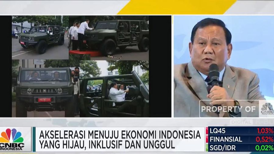 Bakal calon presiden Prabowo Subianto dalam acara Sarasehan 100 Ekonom Indonesia yang diselenggarakan oleh CNBC Indonesia dan INDEF di Menara Bank Mega, Jakarta, Rabu (8/11/2023). (CNBC indonesia TV)