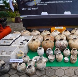 Ada Ribuan Koin Hingga Guci Langka, Harta Karun RI Dirampok