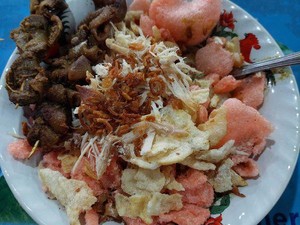 5 Tempat Makan Bubur Ayam Topping Komplet di Jakarta Barat