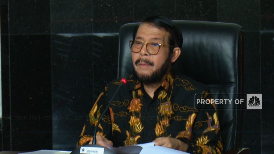 Dicopot Jadi Ketua MK, Ipar Jokowi Merasa Didzolimi