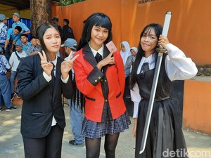 Siswa SMAN 12 Makassar Tampilkan Cosplay di Classy Yamaha Youth Festival