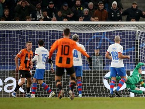 Shakhtar Berikan Kekalahan 1-0 untuk Barcelona