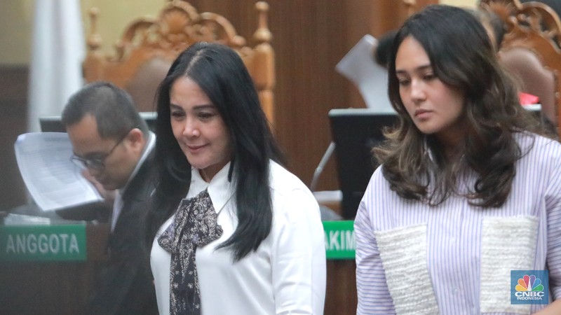 Terdakwa kasus gratifikasi dan TPPU Rafael Alun Trisambodo menjalani sidang lanjutan di Pengadilan Tipikor, Jakarta, Pusat, Rabu, (8/11/2023). (CNBC Indonesia/Muhammad Sabki)