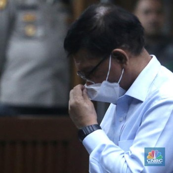 Potret Reaksi Johnny G. Plate Dengar Vonis 15 Tahun Penjara