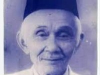 Hari Pahlawan, KH Abdul Chalim, dan Pentingnya Dokumentasi