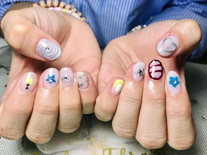 Kisah Ajeng Mahasiswi UNJANI, Kuliah Sambil Berbisnis Nail Art